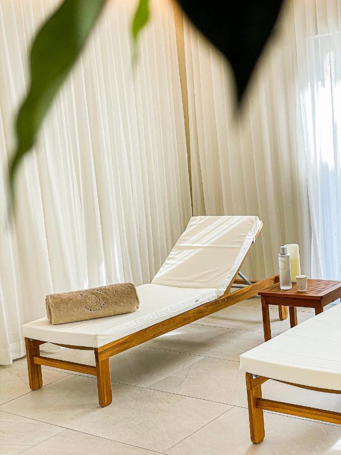 Domaine Du Roncemay - Hotel, Restaurants, Spa & Golf Aillant-sur-Tholon Bagian luar foto